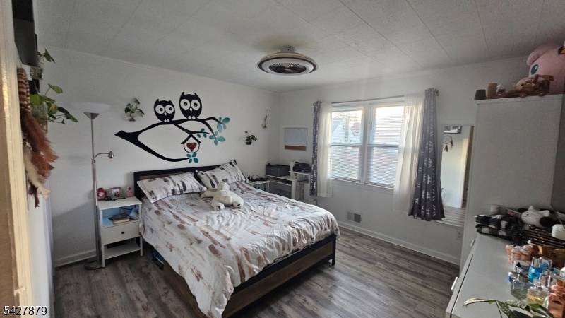 115 Hawthorne St, Roselle Boro, NJ 07203