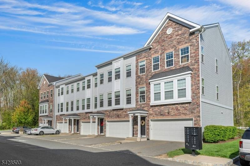 1808 Devon Ln, Rockaway Twp., NJ 07866