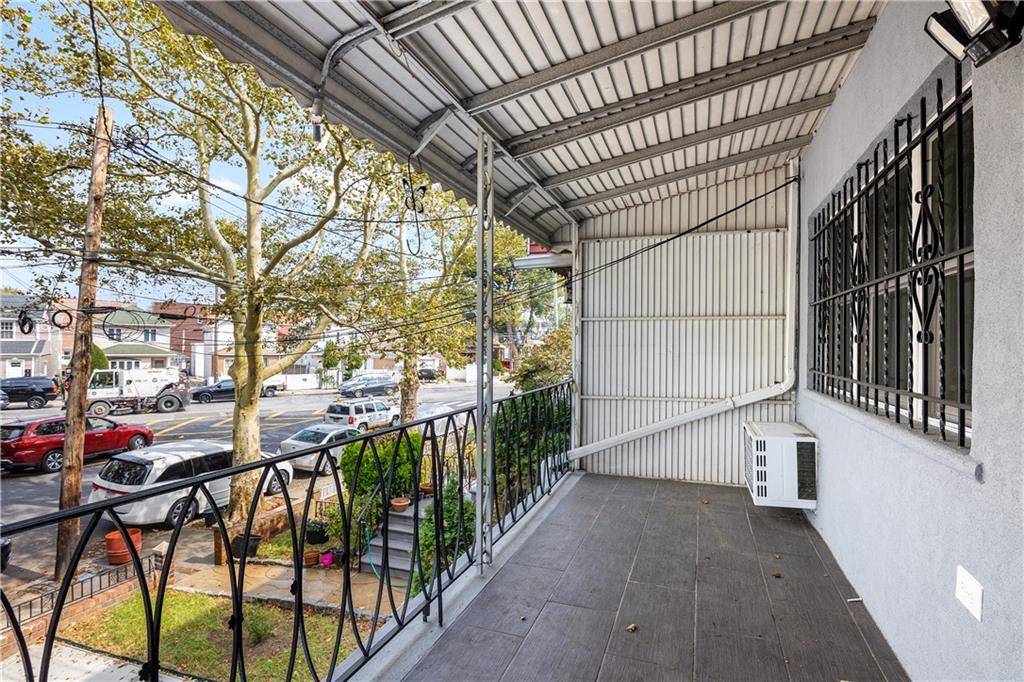 2008 East 52nd ST, Brooklyn, NY 11234