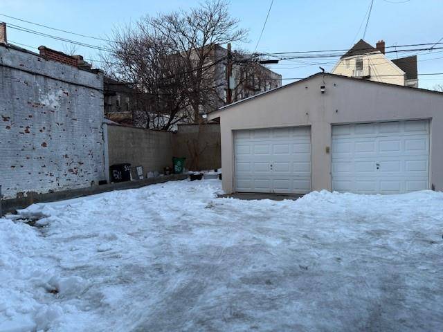 511 Senator ST, Brooklyn, NY 11220