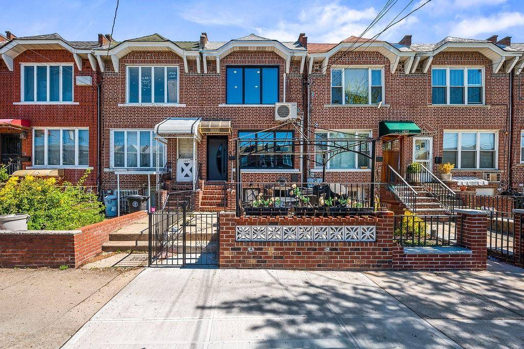 1075 Bay Ridge Pkwy, Brooklyn, NY 11228