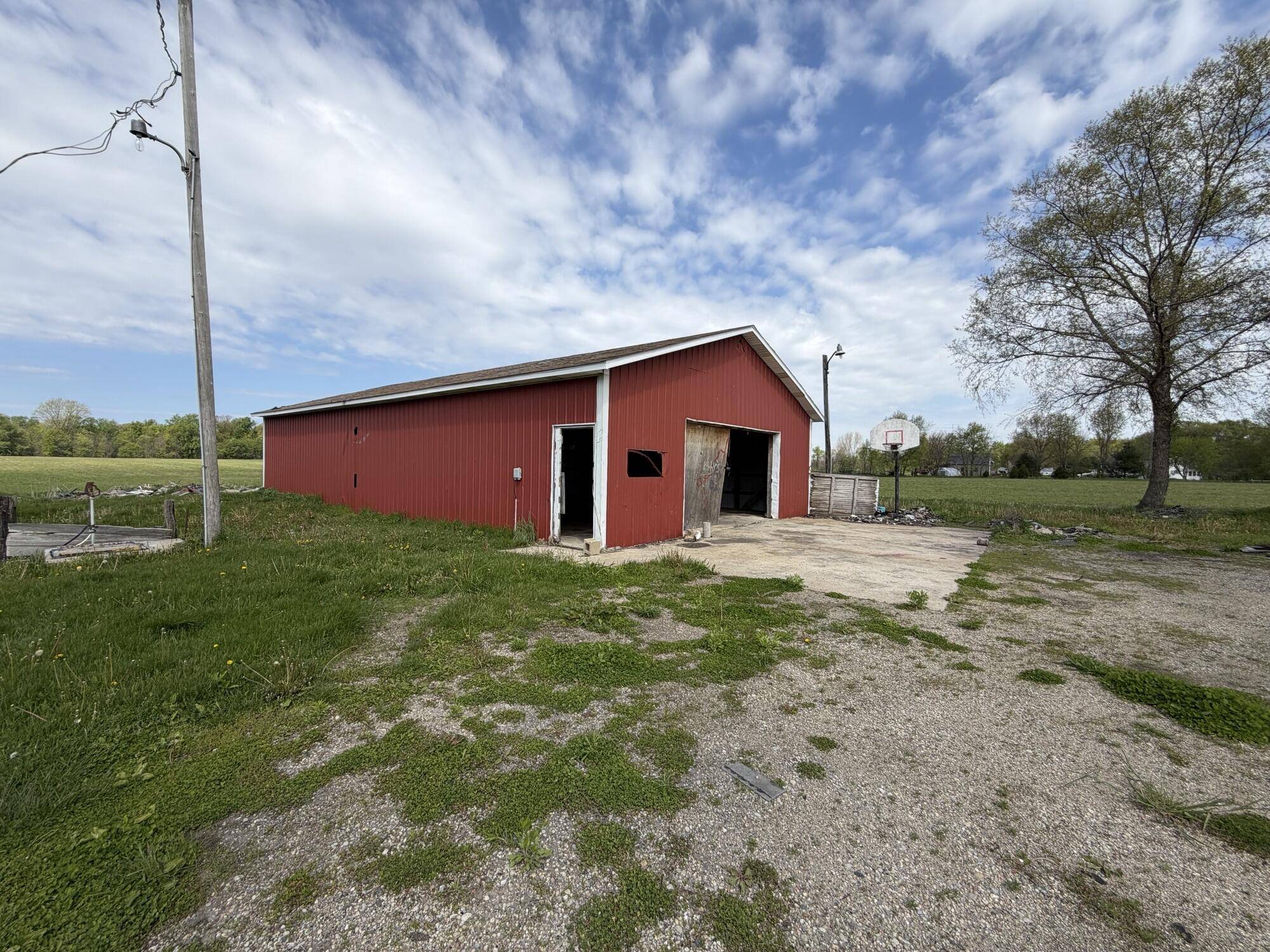 91402 Celery Center RD, Hamilton Twp, MI 49045