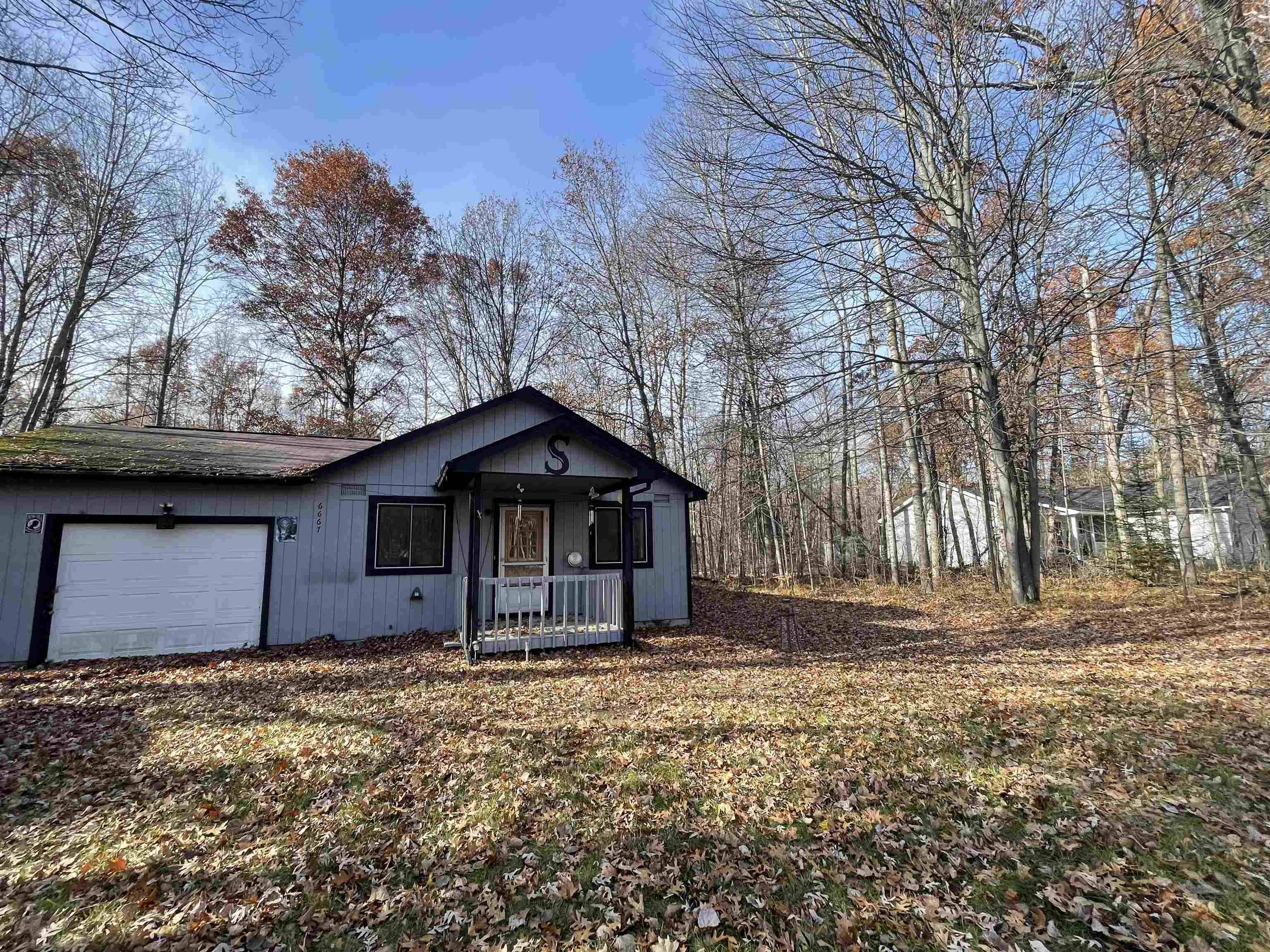 6667 Shadowbrook DR, Freeman Twp, MI 48632