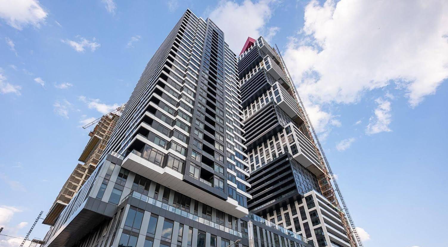 4015 the exchange ST #4806, Mississauga, ON L5B 0N9