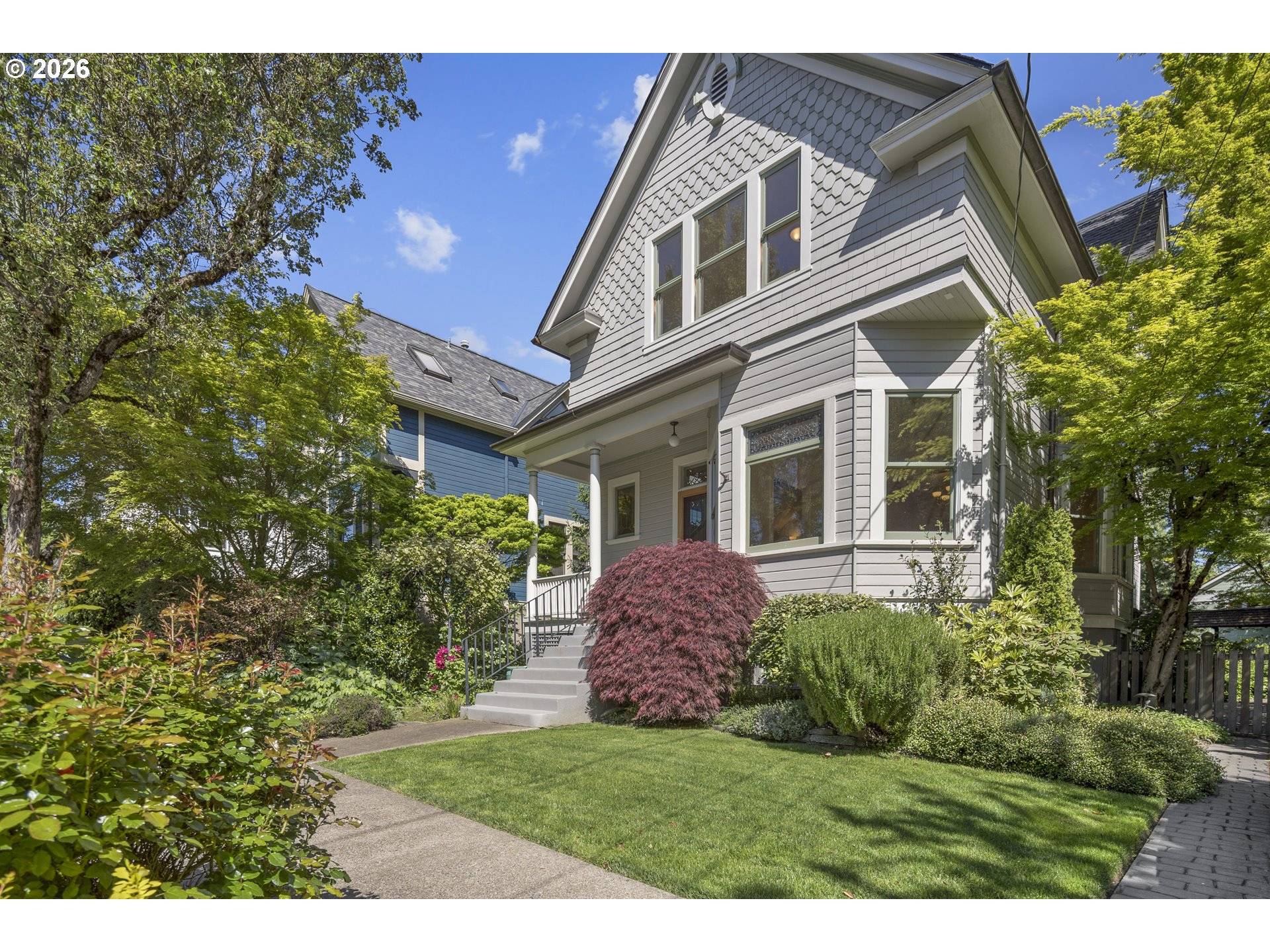 2467 NW SAVIER ST, Portland, OR 97210