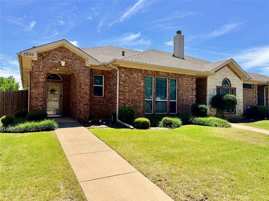1506 Poinsettia Boulevard, Denton, TX 76208