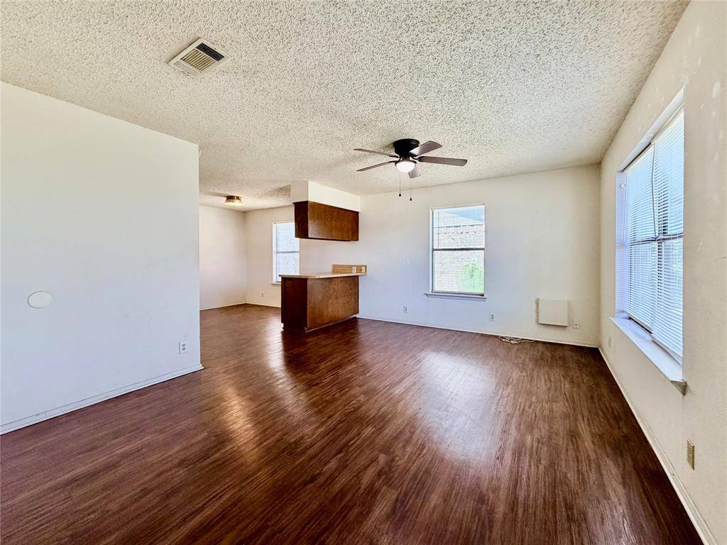 3311 Fallmeadow Street, Denton, TX 76207