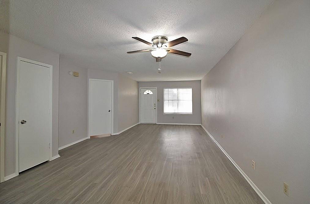 1705 Fitzgerald Court, Arlington, TX 76012
