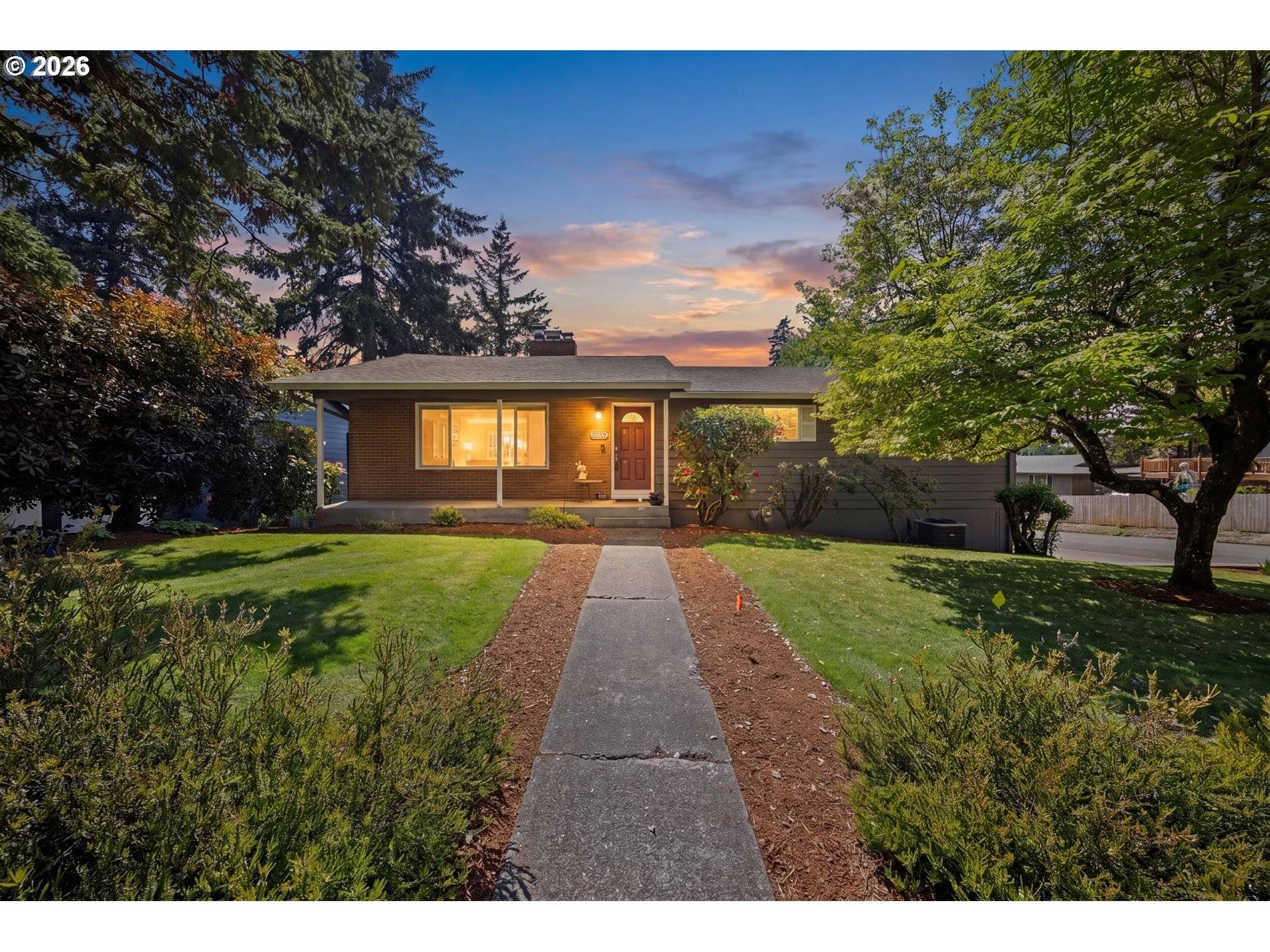 17333 SE COLINA VISTA AVE, Milwaukie, OR 97267