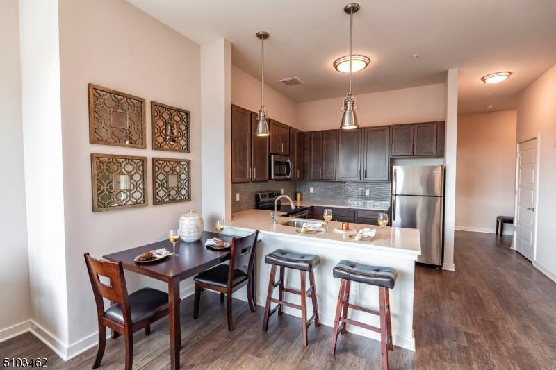 320 Valley St #308, South Orange Village Twp., NJ 07079