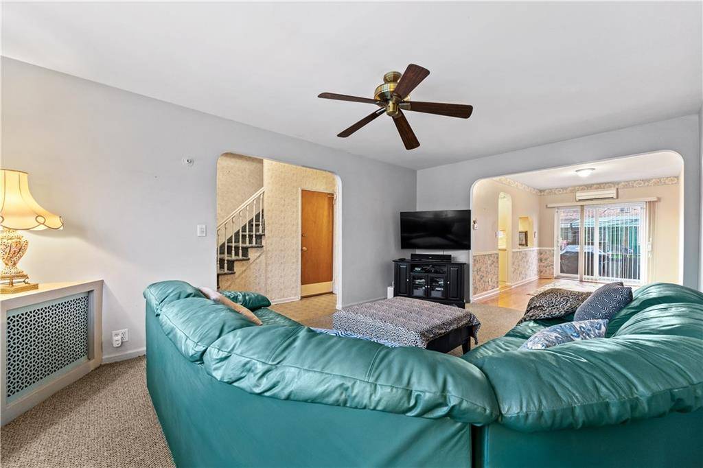 2739 Brown ST, Brooklyn, NY 11235