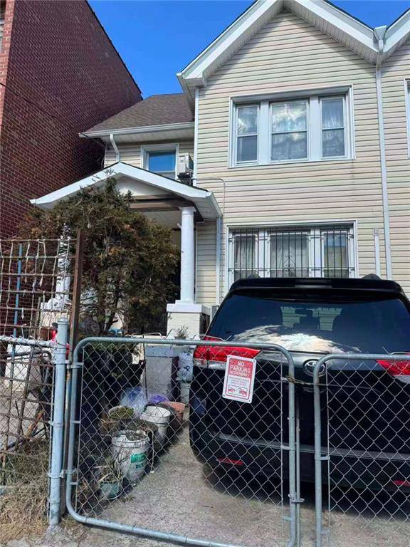 4131 Hampton ST, Elmhurst, NY 11373