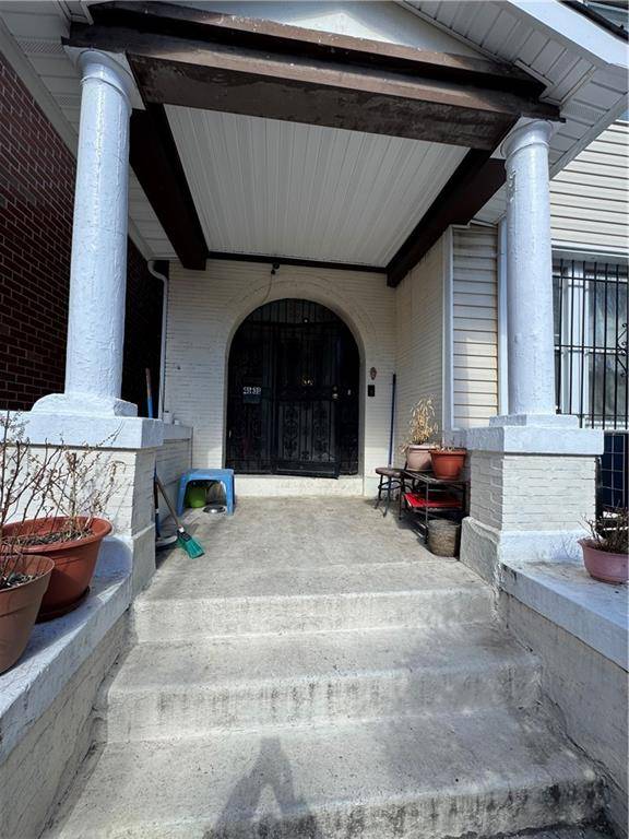 4131 Hampton ST, Elmhurst, NY 11373