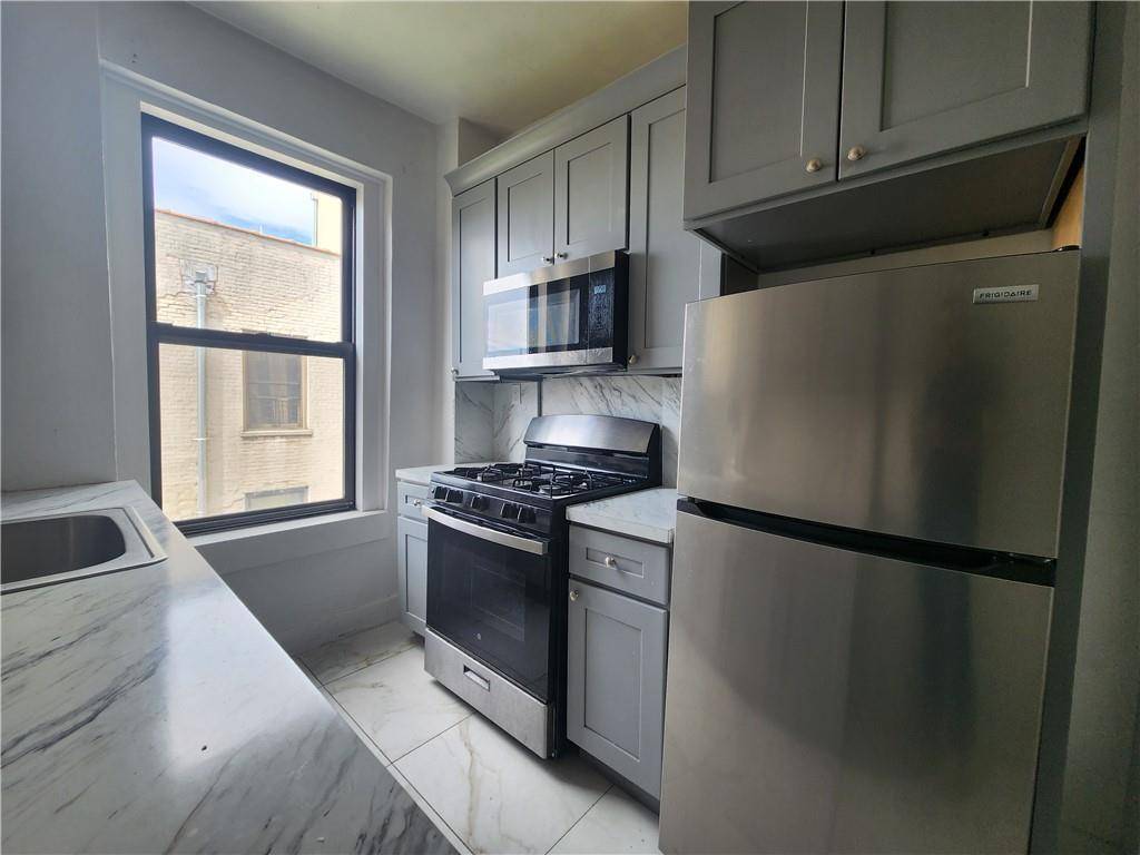 8320 Bay Pkwy #B46, Brooklyn, NY 11214