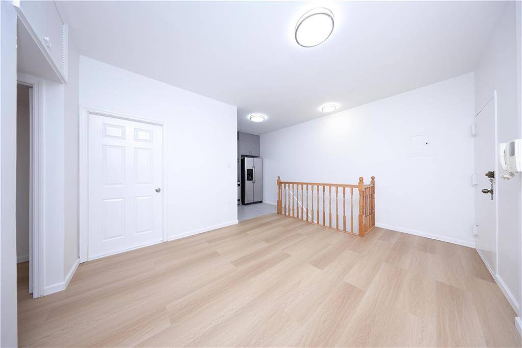 422 49th ST #1F, Brooklyn, NY 11220