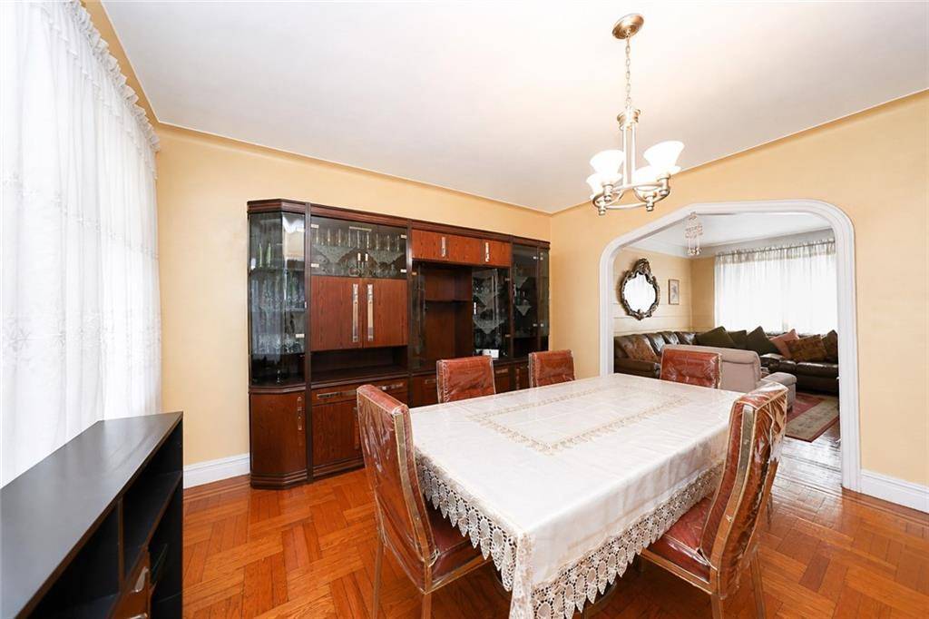 251 Avenue P, Brooklyn, NY 11204