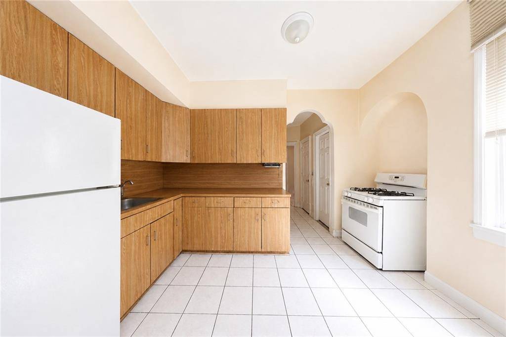251 Avenue P, Brooklyn, NY 11204