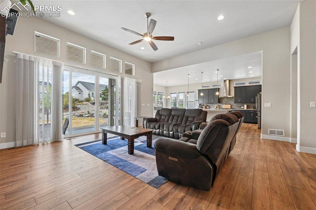2272 Cabernet CT, Colorado Springs, CO 80921