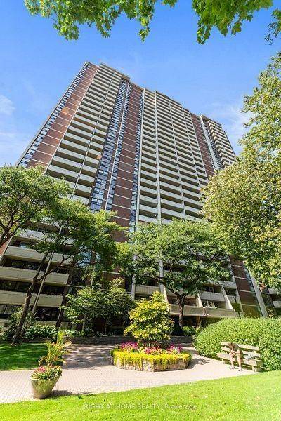 40 Homewood AVE #2201, Toronto C08, ON M4Y 2K2