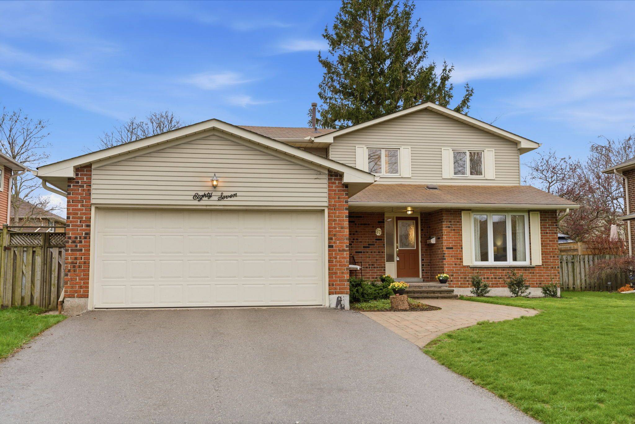 87 Anstead CRES, Ajax, ON L1S 3X4