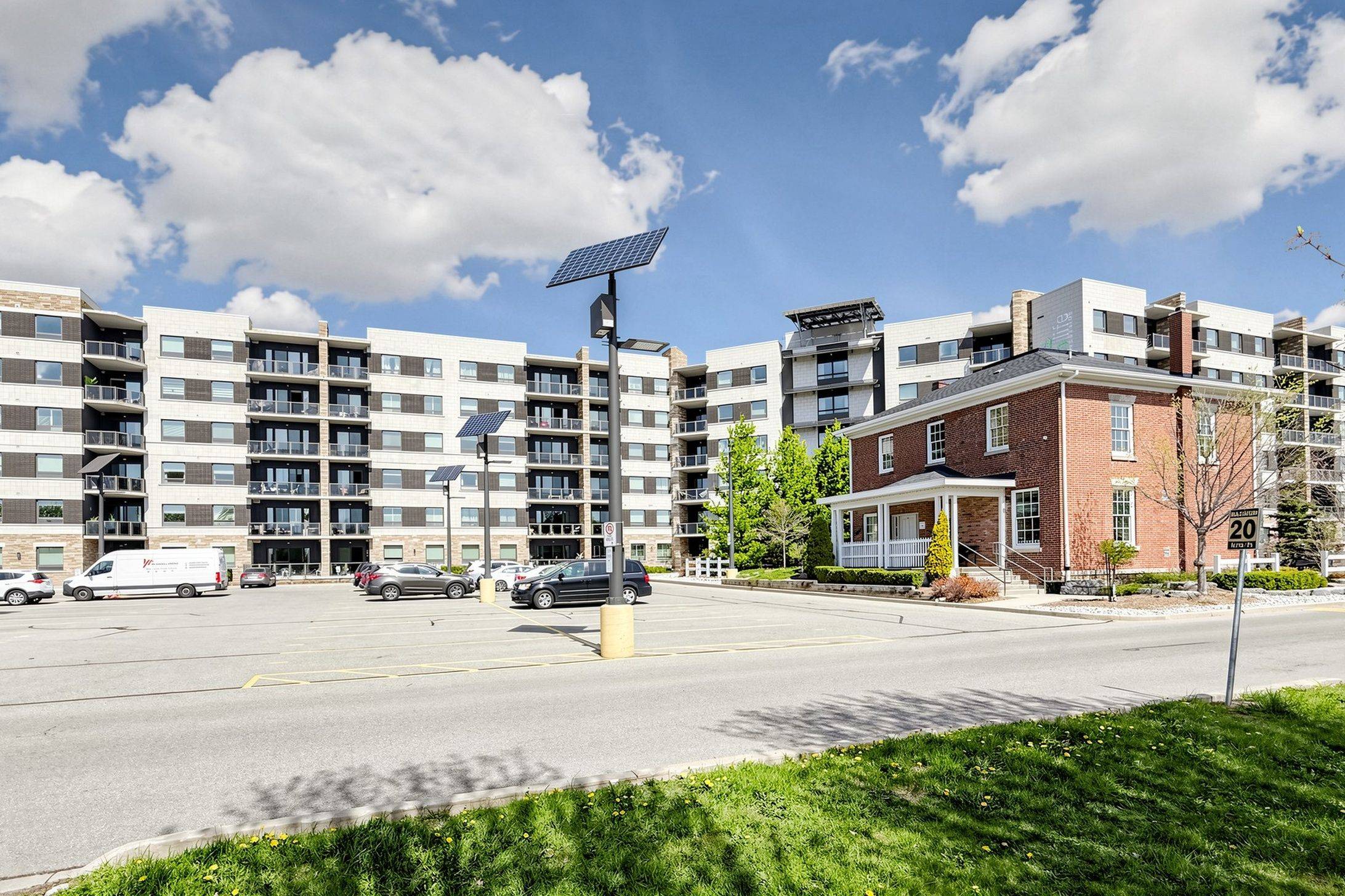 33 WHITMER ST #617, Milton, ON L9T 8P9