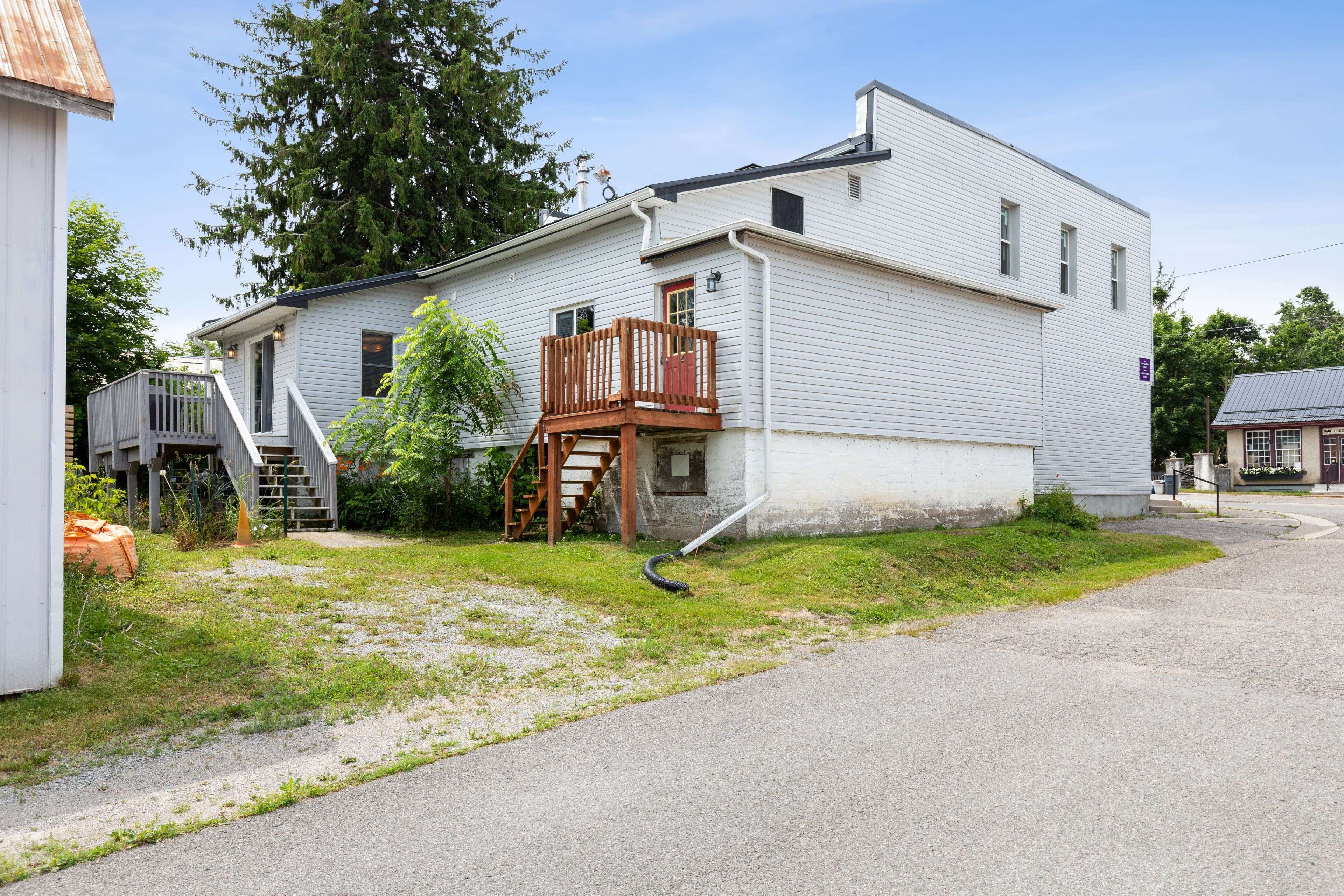 1718 Kirkfield RD, Kawartha Lakes, ON K0M 2B0