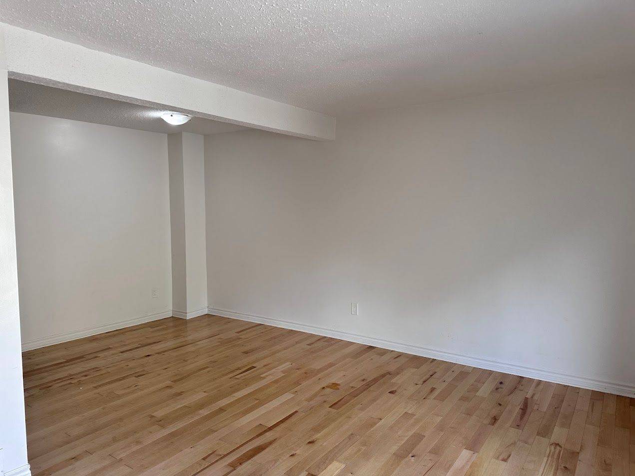 1460 Foxwell ST #25, Cyrville - Carson Grove - Pineview, ON K1B 5J4
