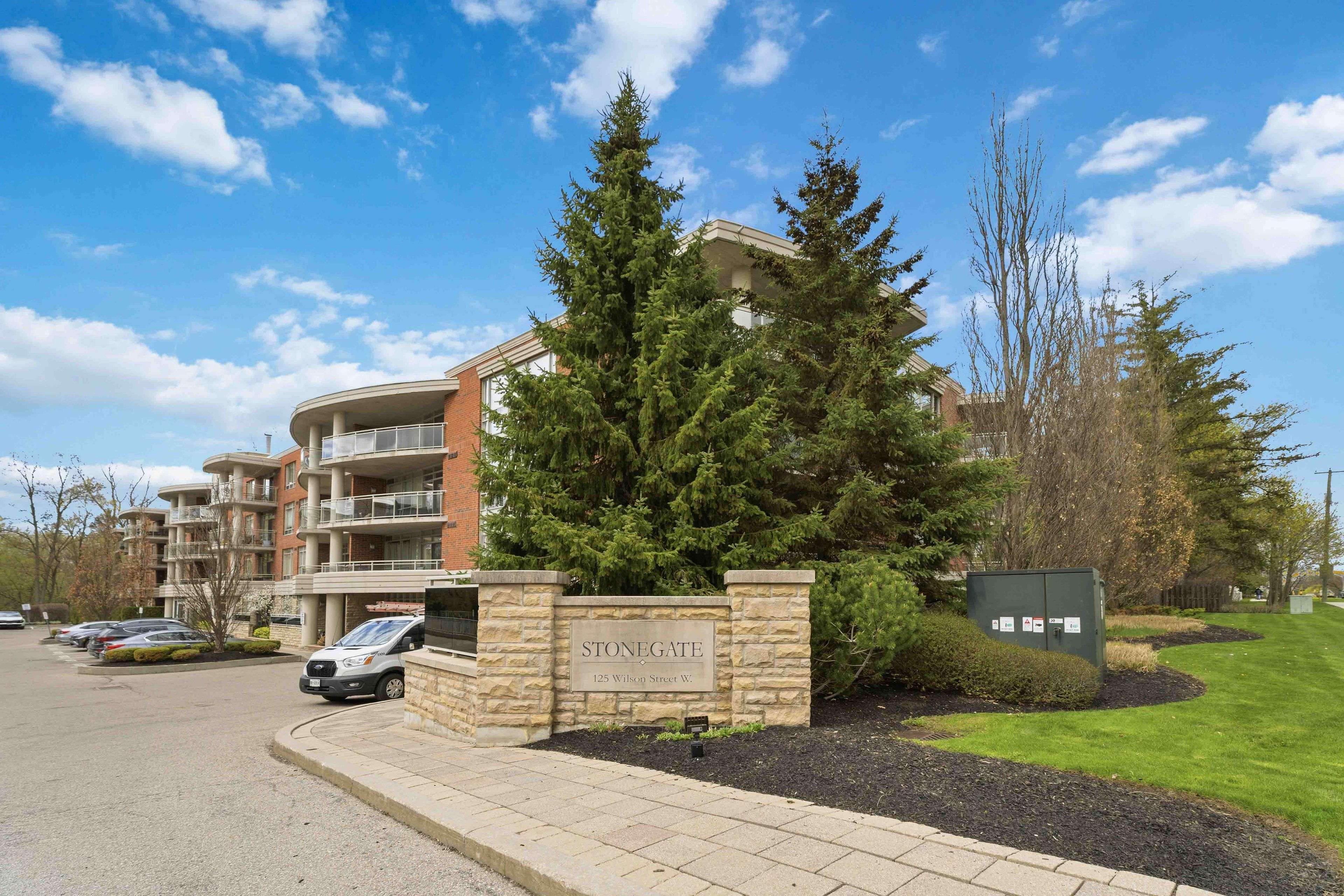 125 Wilson ST W #107, Hamilton, ON L9G 0B3