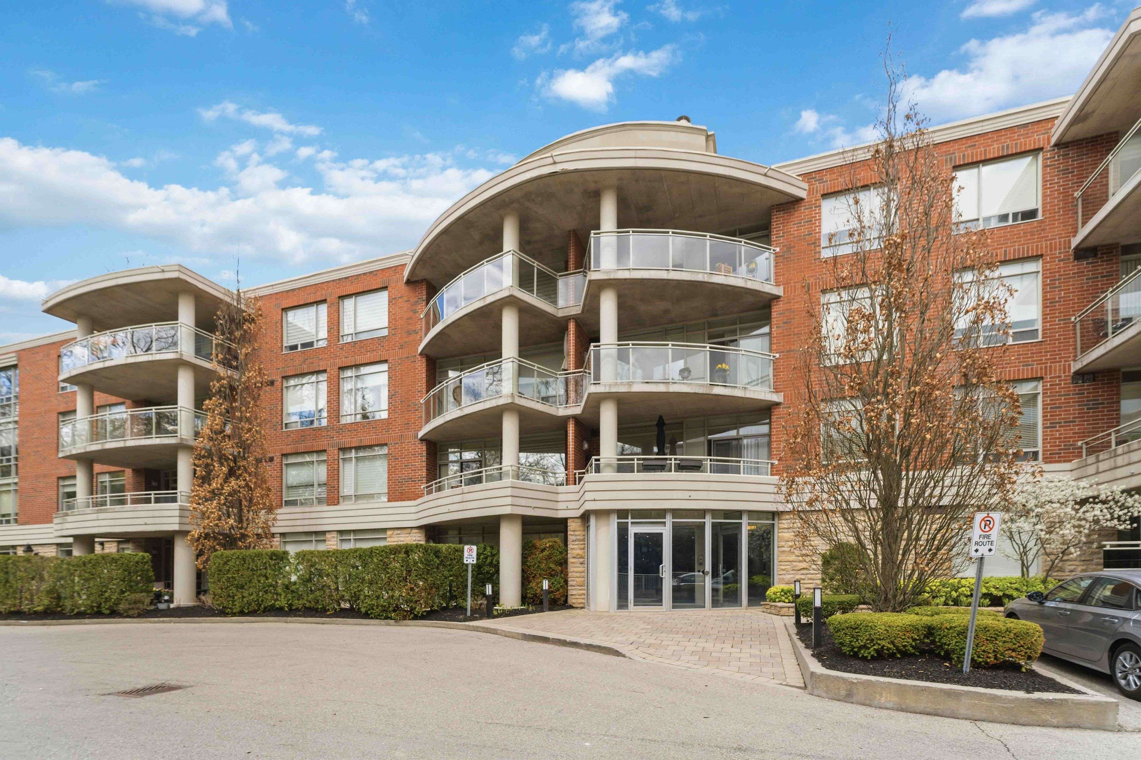 125 Wilson ST W #107, Hamilton, ON L9G 0B3