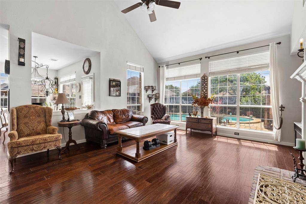 3014 Bluewood Drive, Rowlett, TX 75089