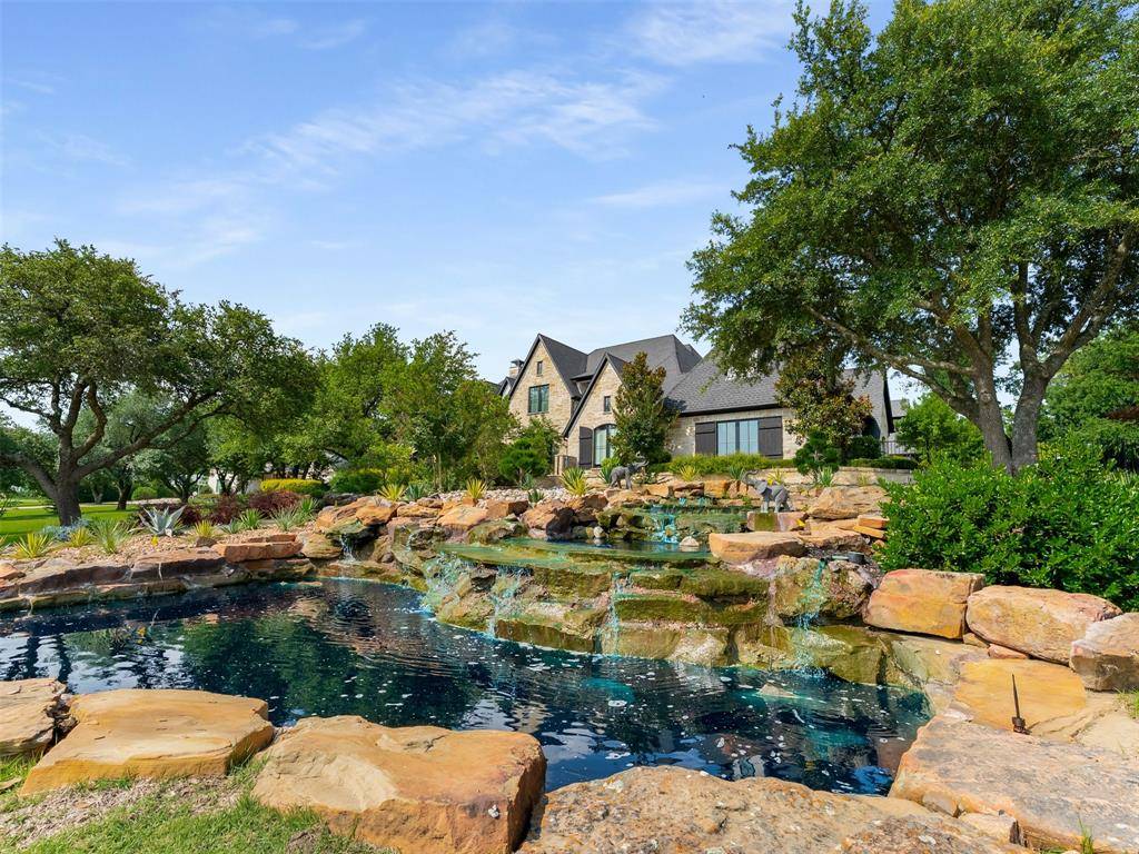 1370 Red Oak Trail, Fairview, TX 75069