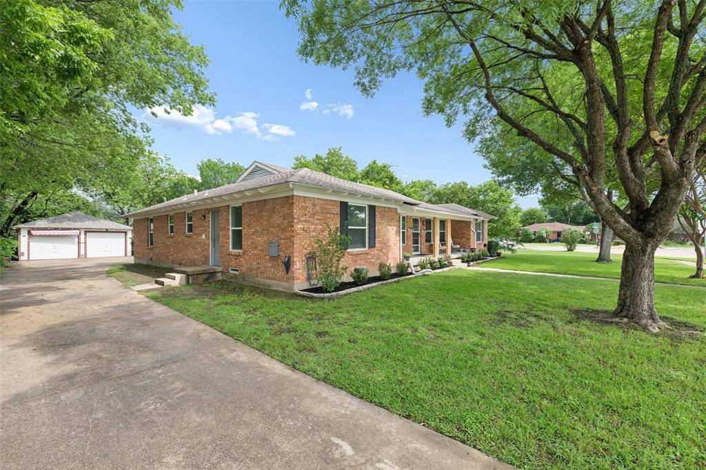 9504-9506 Mercer Drive, Dallas, TX 75228