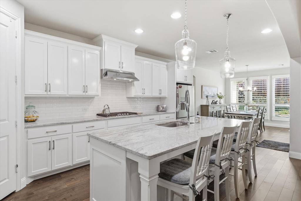 9708 Surveyor Road, Oak Point, TX 75068