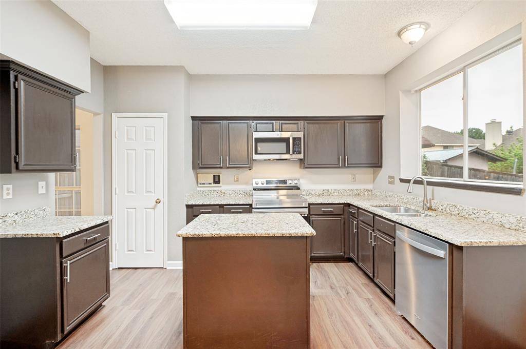 6912 Sugar Maple Creek, Plano, TX 75023