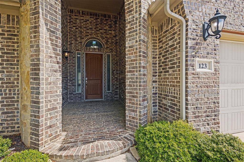 123 Derby Lane, Hickory Creek, TX 75065