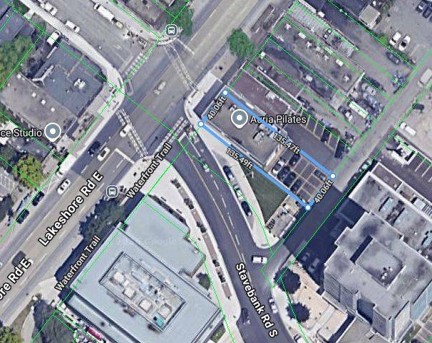 39 Lakeshore RD E, Mississauga, ON L5G 1C9