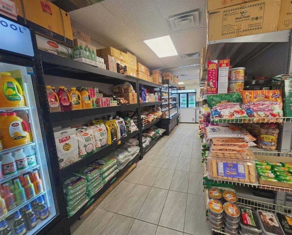 6700 Denton Highway #1, Watauga, TX 76148