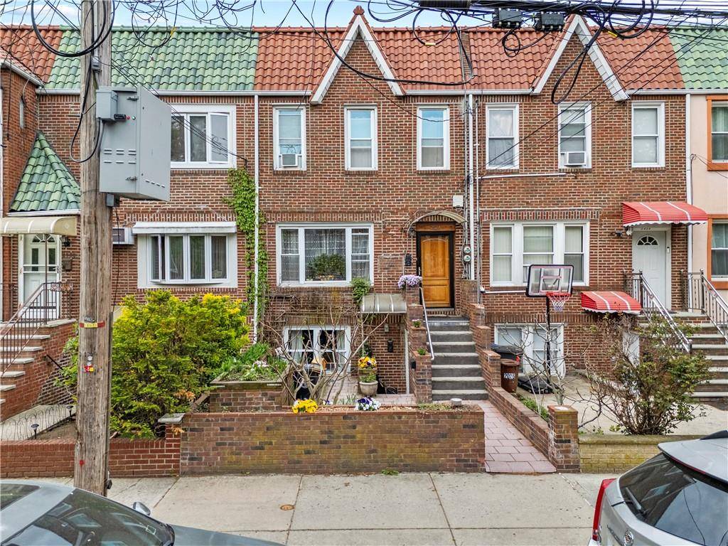 2028 East 34th ST, Brooklyn, NY 1234