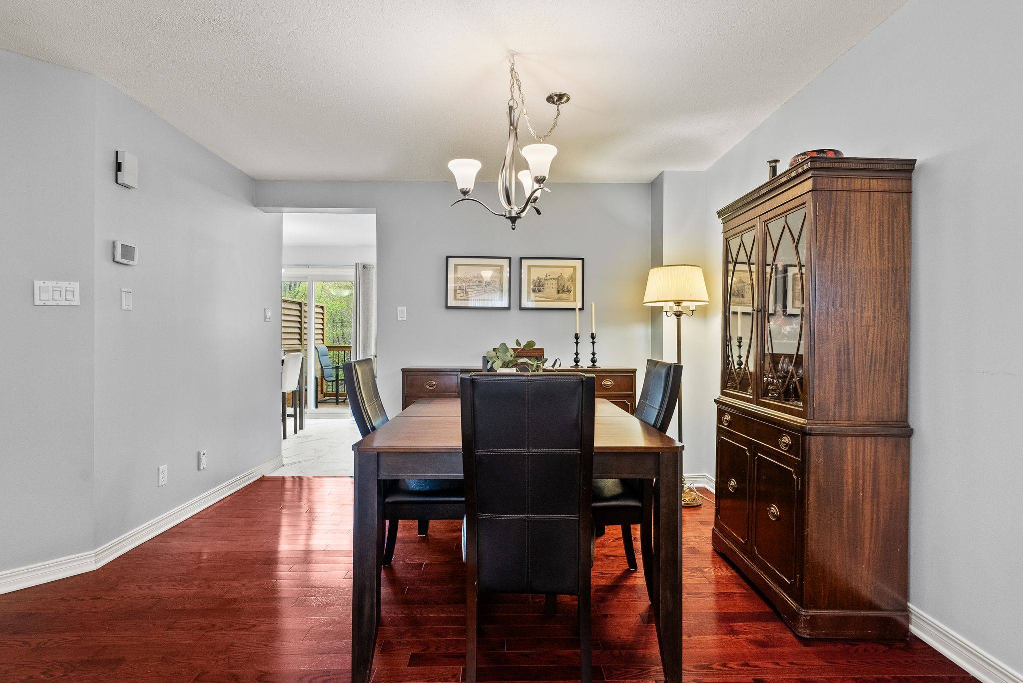 97 Corsica Private, Alta Vista And Area, ON K1G 5Y2