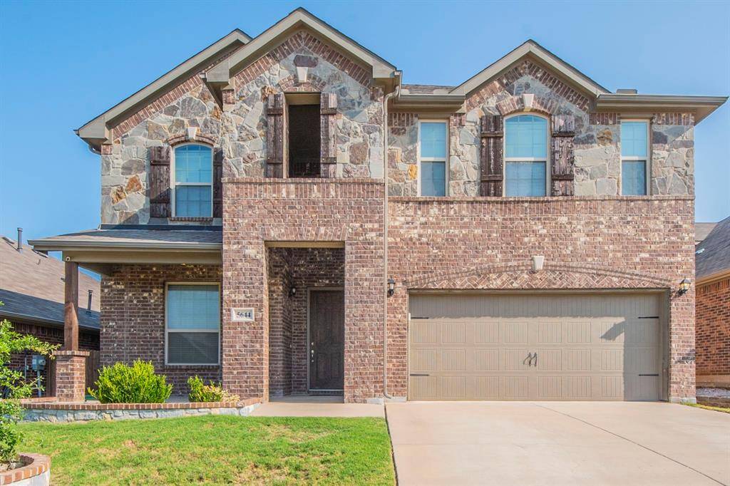 5644 Salt Springs Drive, Fort Worth, TX 76179