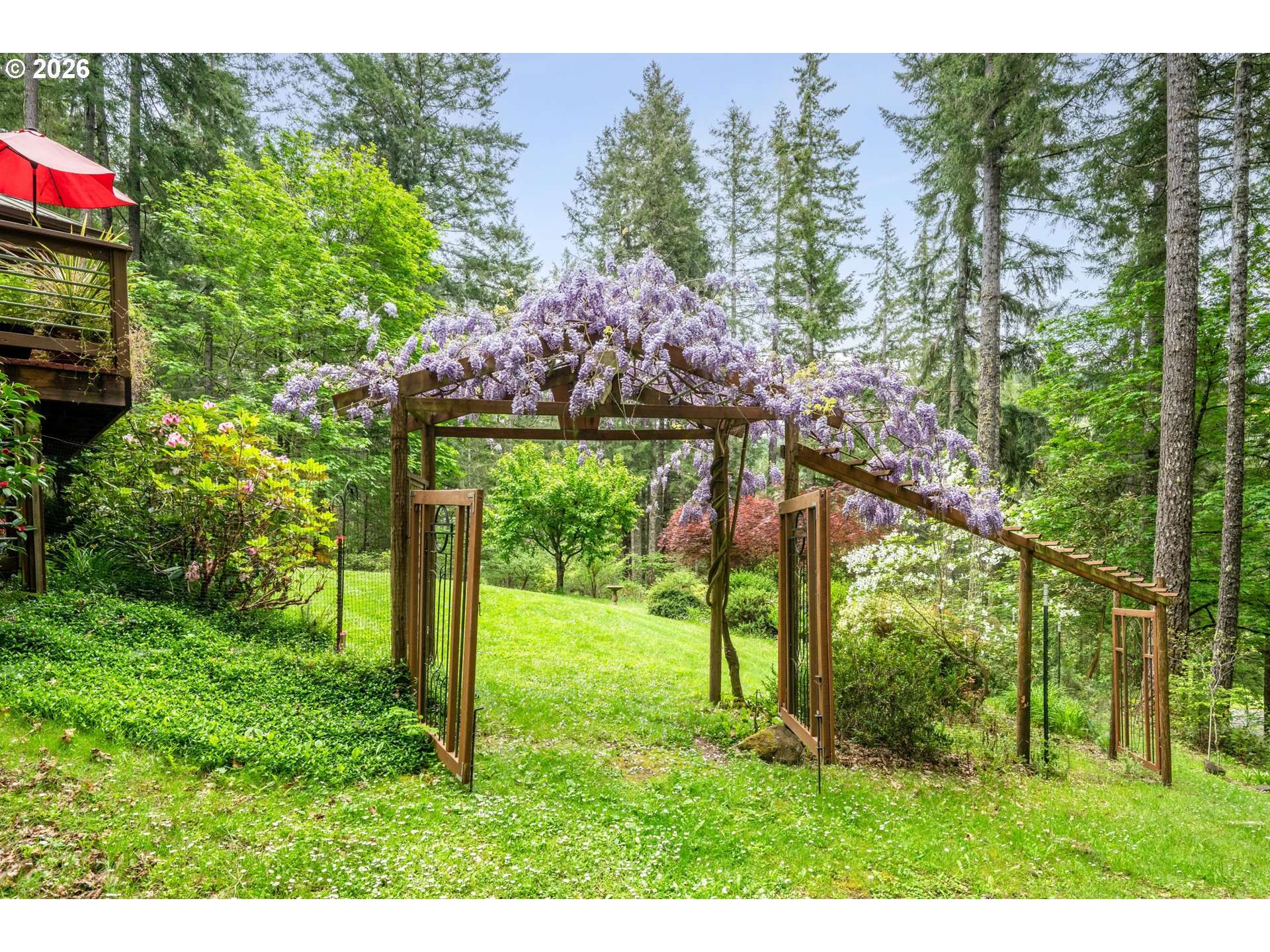 25811 SIUSLAW RIVER RD, Lorane, OR 97451