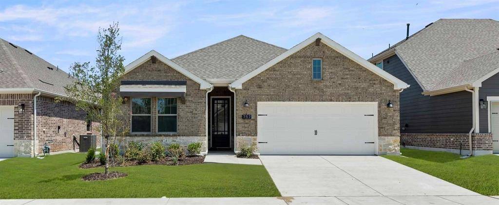 757 Waterhouse Lake Drive, Anna, TX 75409