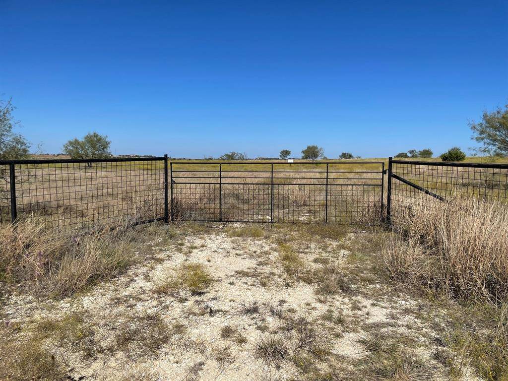 310 County Road 621, Hamilton, TX 76531