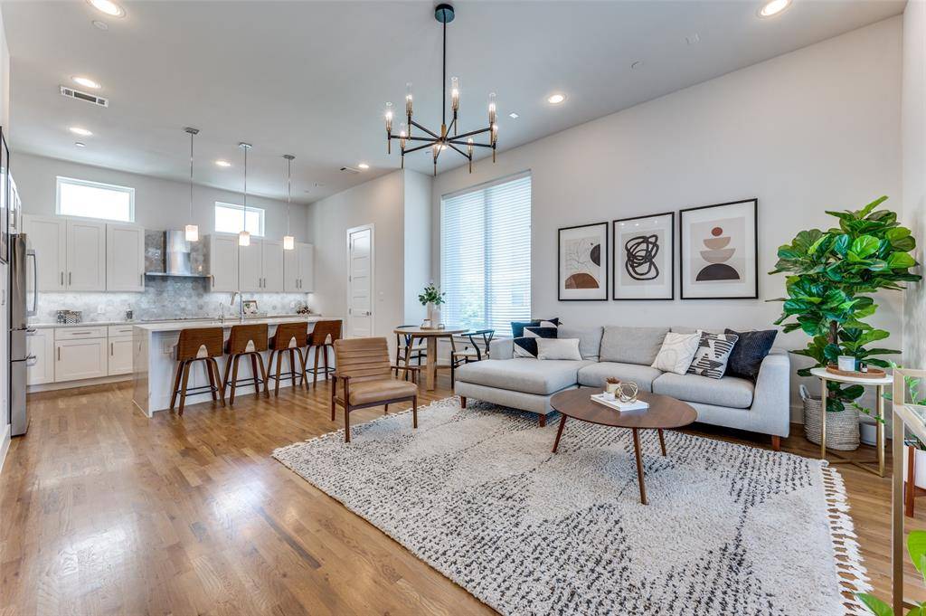 1719 Caddo Street #101, Dallas, TX 75204