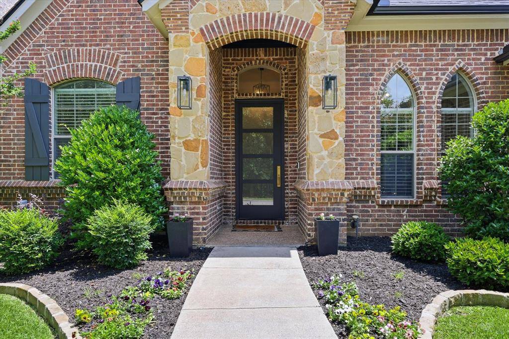 3408 Comanche Trail, Hurst, TX 76054