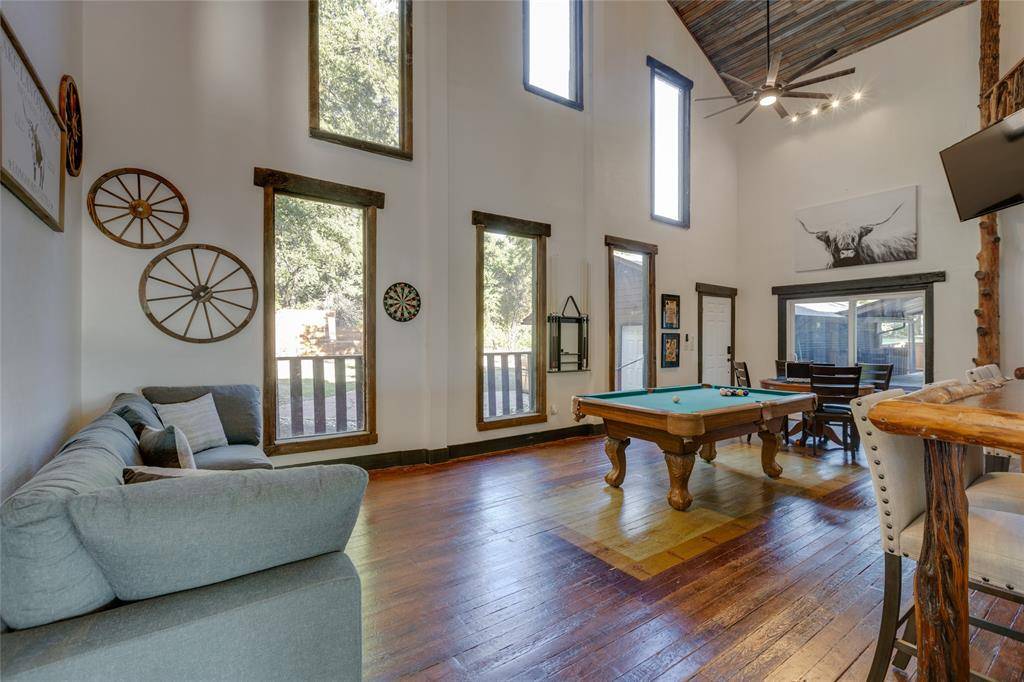 7404 County Road 964, Nevada, TX 75173