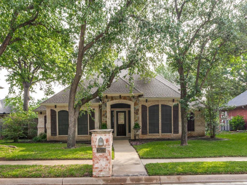 1509 Cat Mountain Trail, Keller, TX 76248