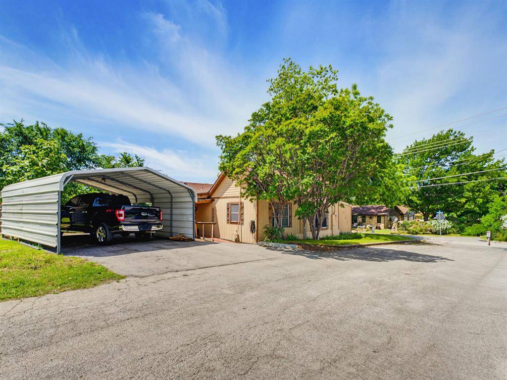 601 S Miller Street, Decatur, TX 76234