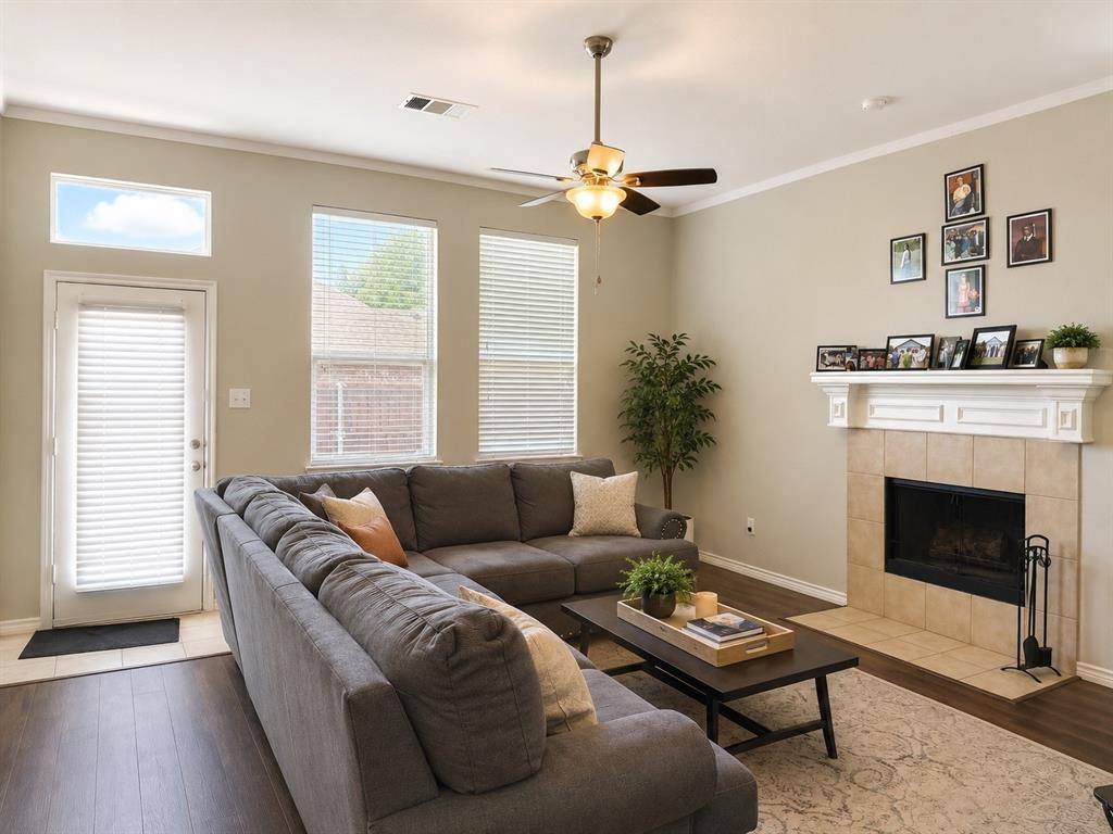 740 Maxwell Creek Drive, Allen, TX 75002