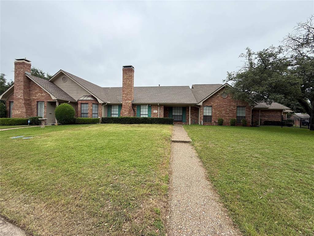 503 Lexington Drive, Corsicana, TX 75110